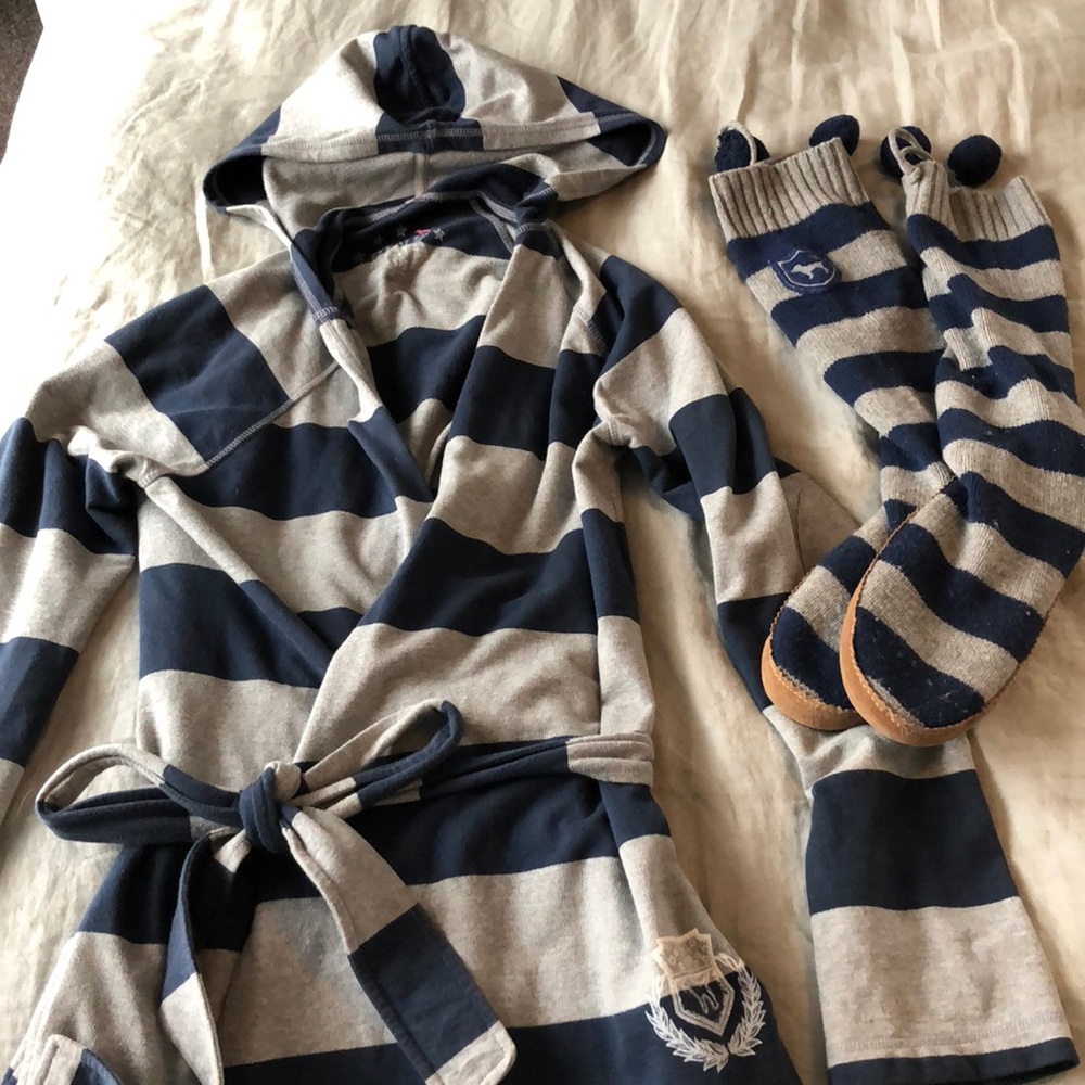 Victoria’s Secret Robe and Stocking Slippers